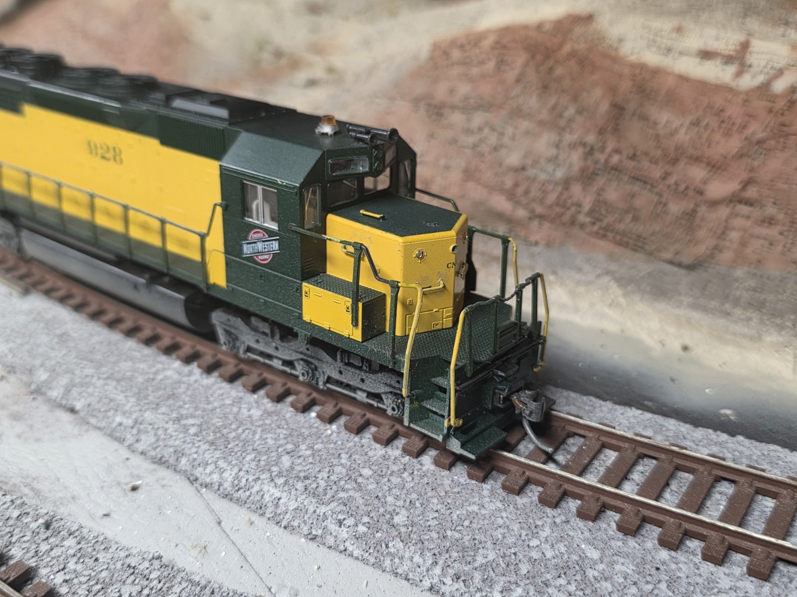 HO KATO CNW SD40-2