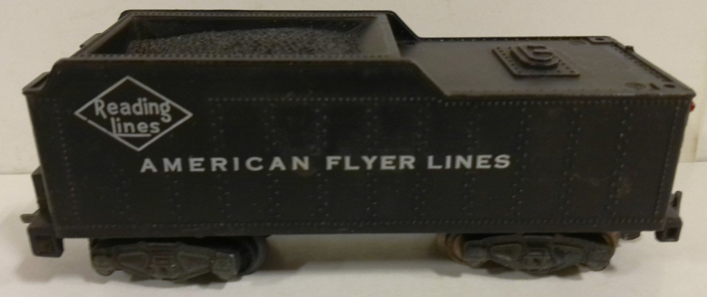 Vintage AMERICAN FLYER S GAUGE READING LINES TENDER WITH KNUCKLE COUPLER TRUCKS