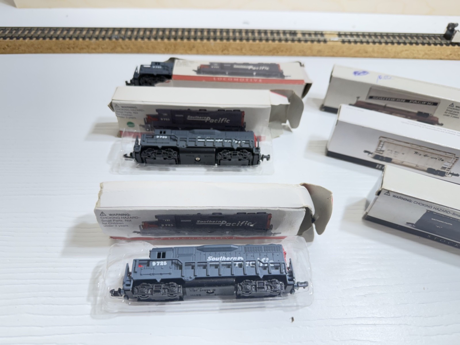 Lot of 6 High Speed Metal Products Southern Pacific Locomotive Model Train