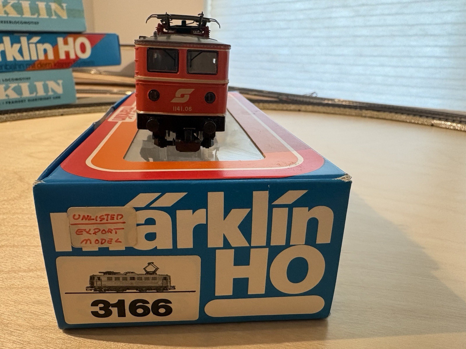 Marklin 3166 Austrian Federal Railways OBB BR 1141.06 Electric Locomotive