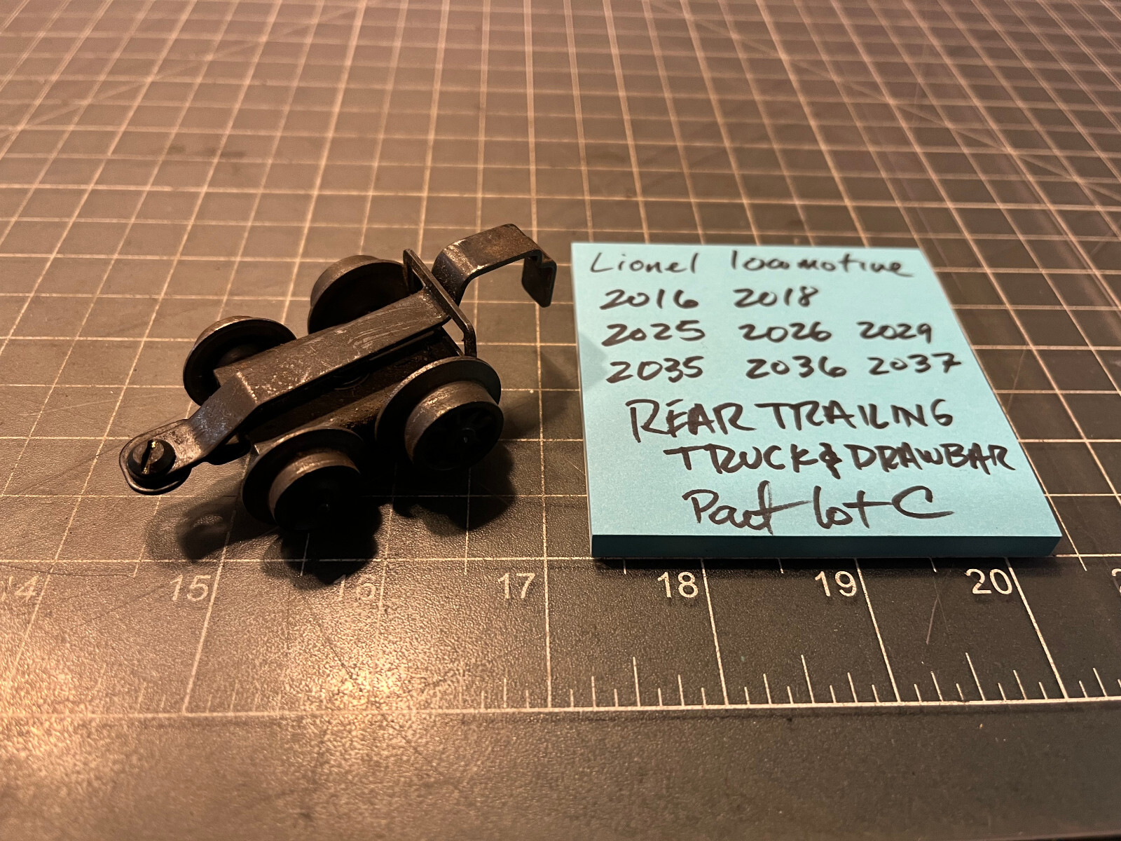 Lionel Train 2037 2018 2026 2029 Locomotive 4 WHEEL TRAILING TRUCK PART LOT C2
