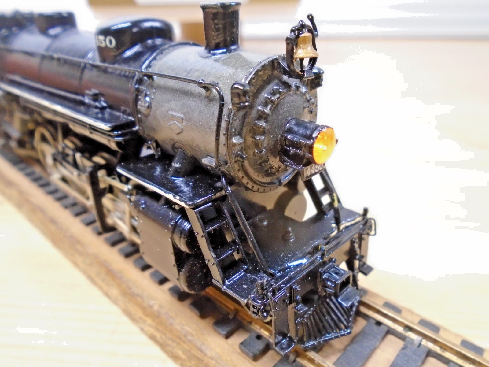 Samhongsa Korea Brass HO FRISCO Fast Freight Loco 2-8-2 & Coal Tnder Runs/Lights