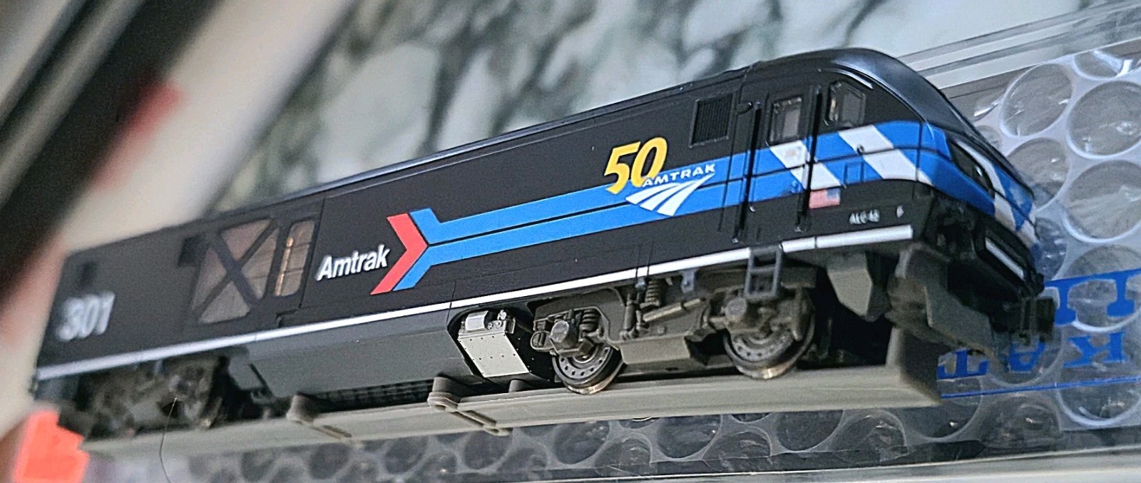 New N-Scale Kato ALC-42 Charger 176-5060 Amtrak Day One #301 DCC and Sound Ready