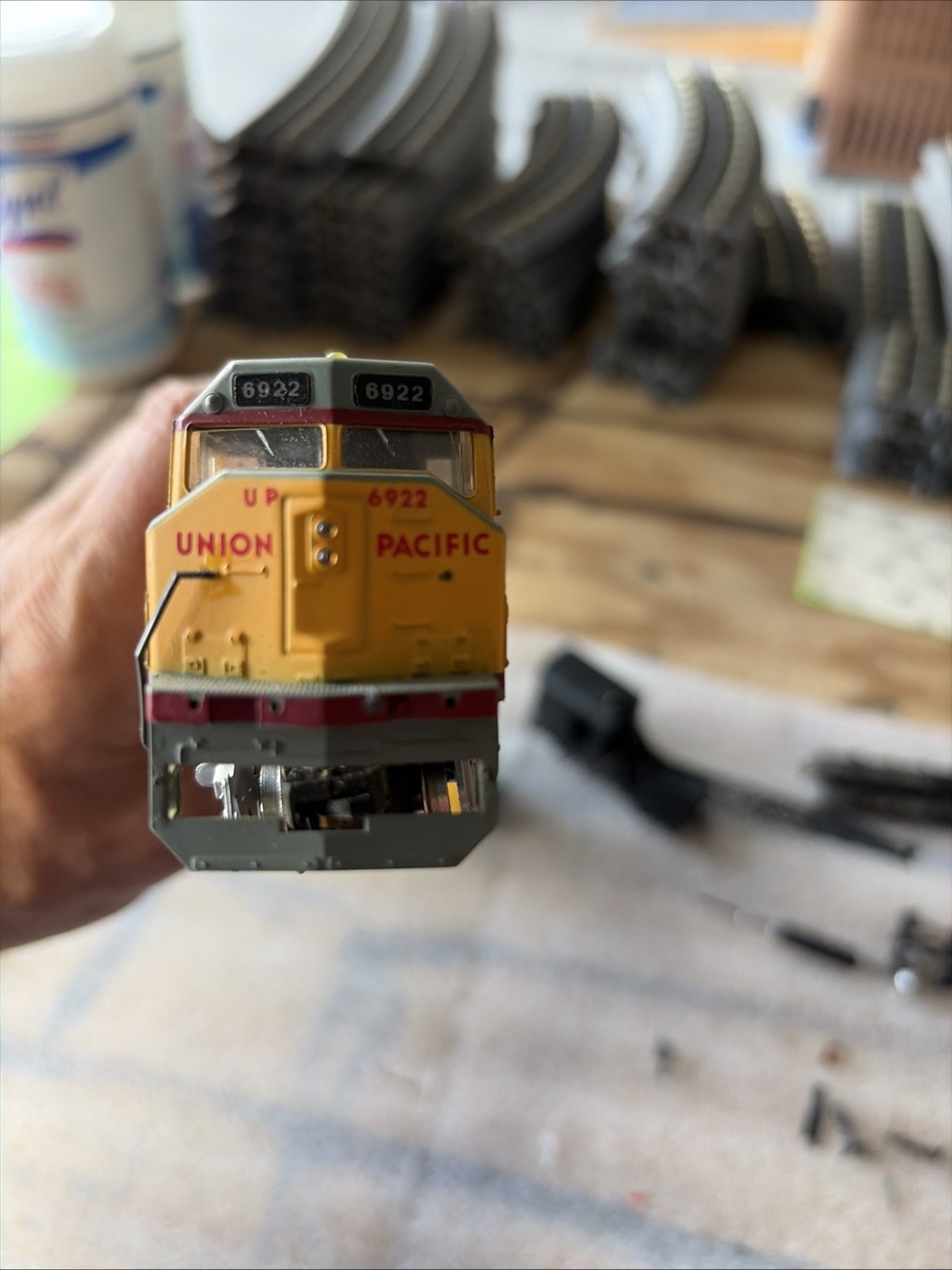 HO Scale, Bachmann DD40X “Union Pacific”Locomotive # 6922 Used -runs- Needs Work