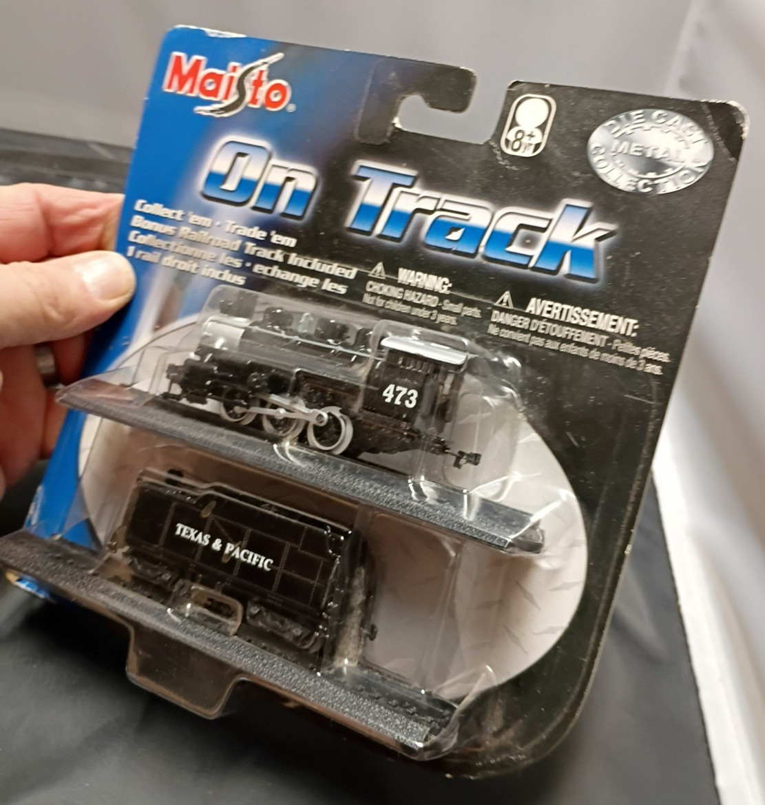 Maisto Diecast Steam Locomotive & Tender Texas & Pacific Number 473 On Track new