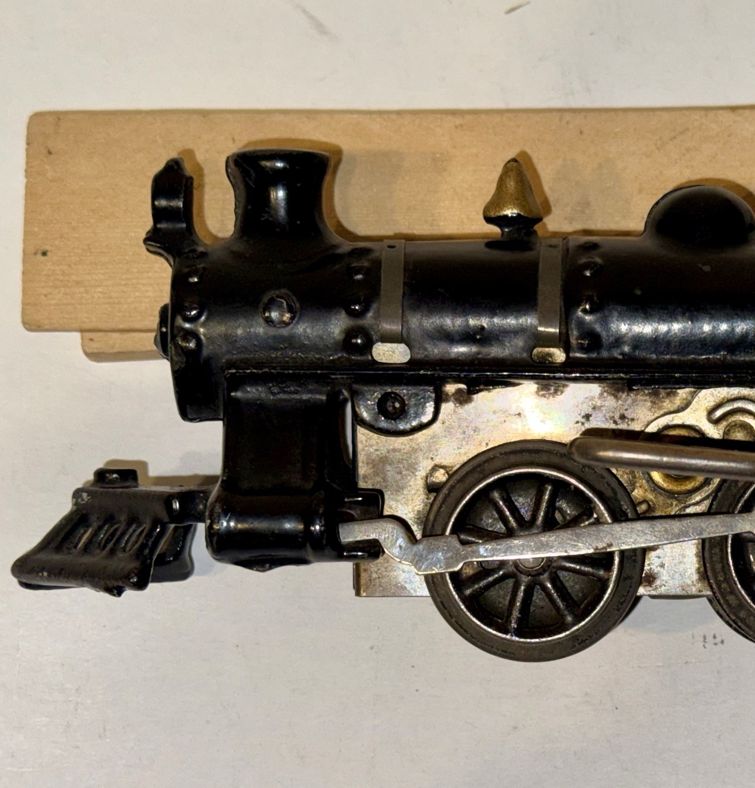 Hafner 112 Cast Iron Windup Loco with Open Spoked Stamped-Metal Drive Wheels
