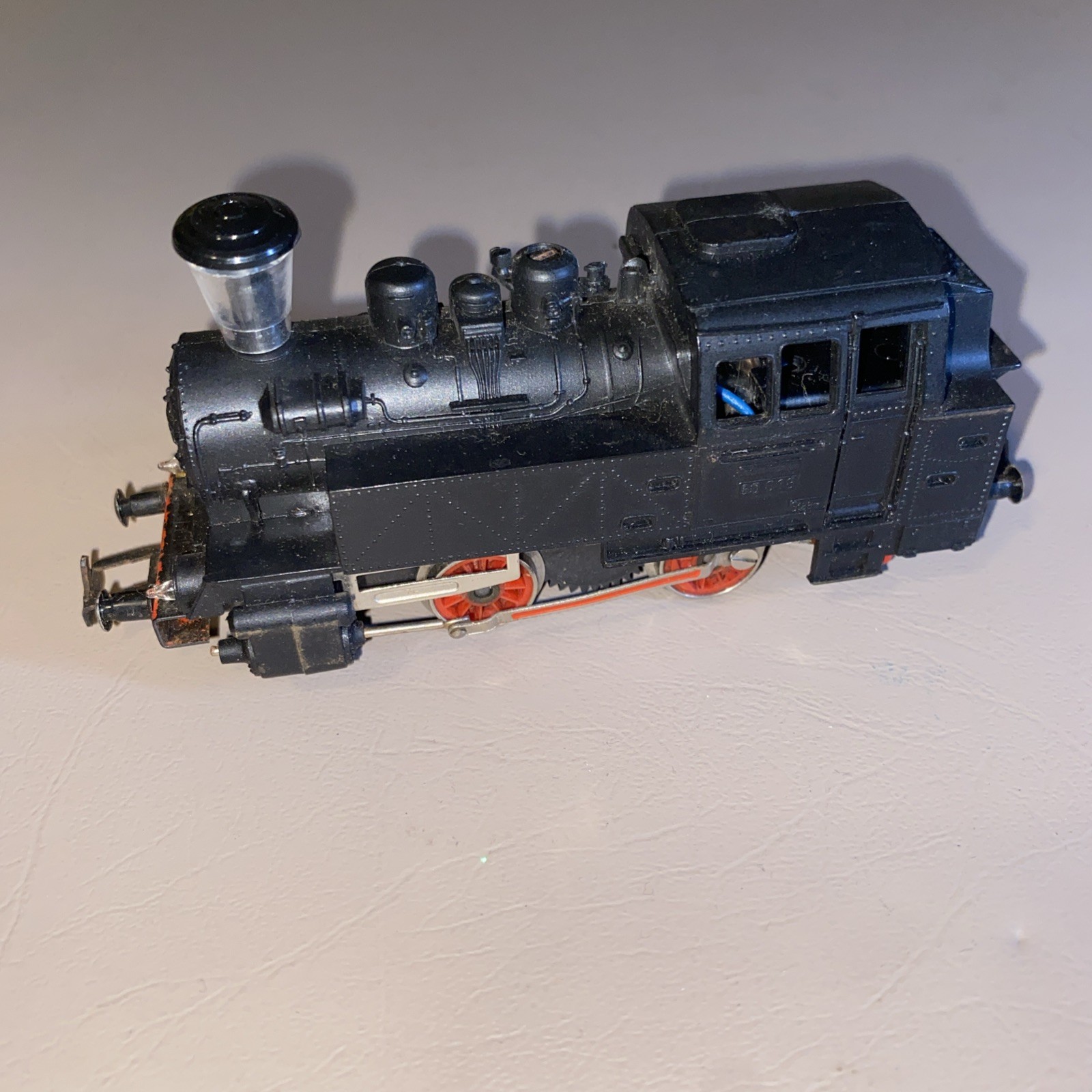 VTG Deutsche Reichsbahn Locomotive 80-018 Black/Red