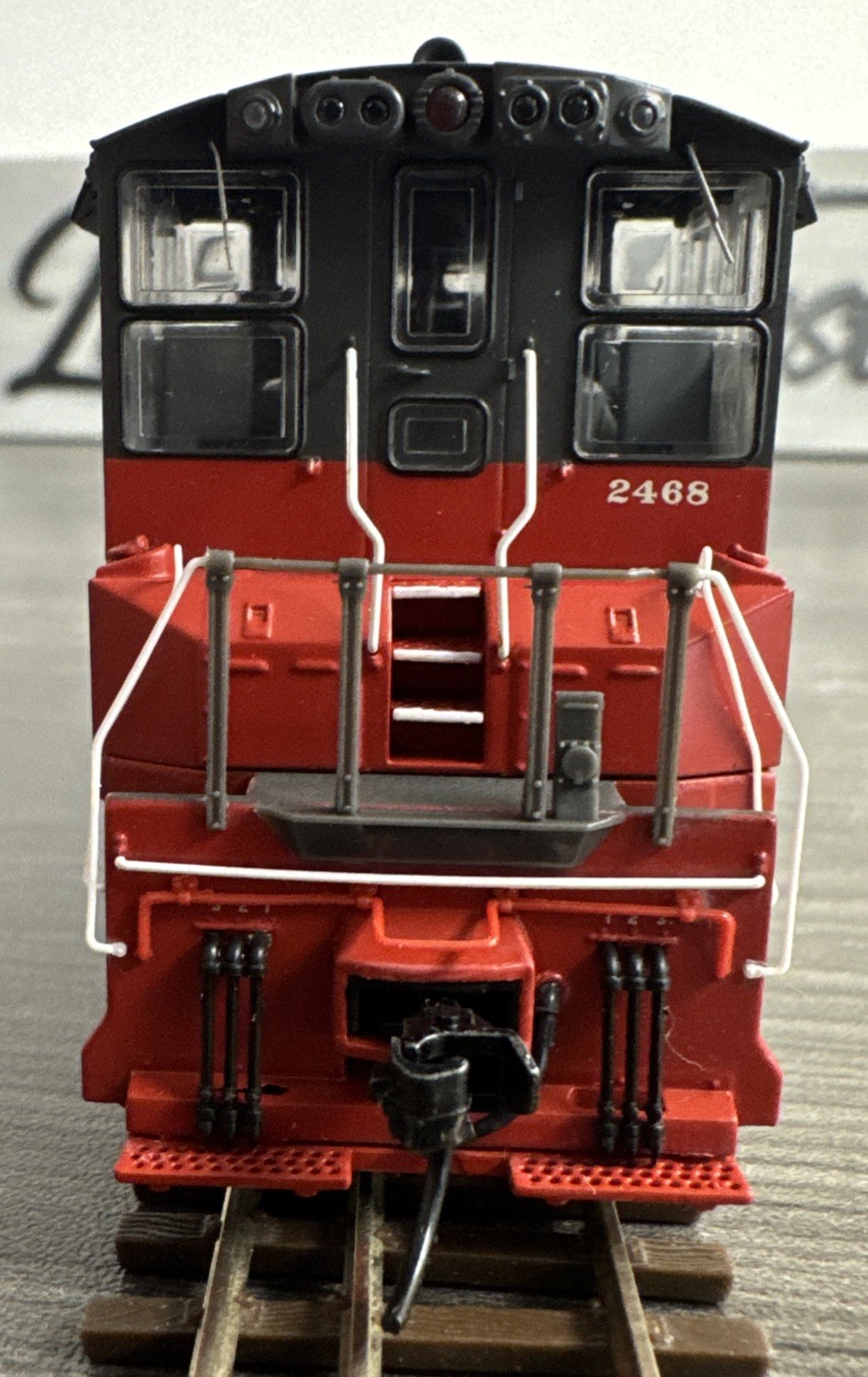 Broadway Limited HO #5458 Southern Pacific EMD SW1500 #2468 w/Paragon3 – LNIB!