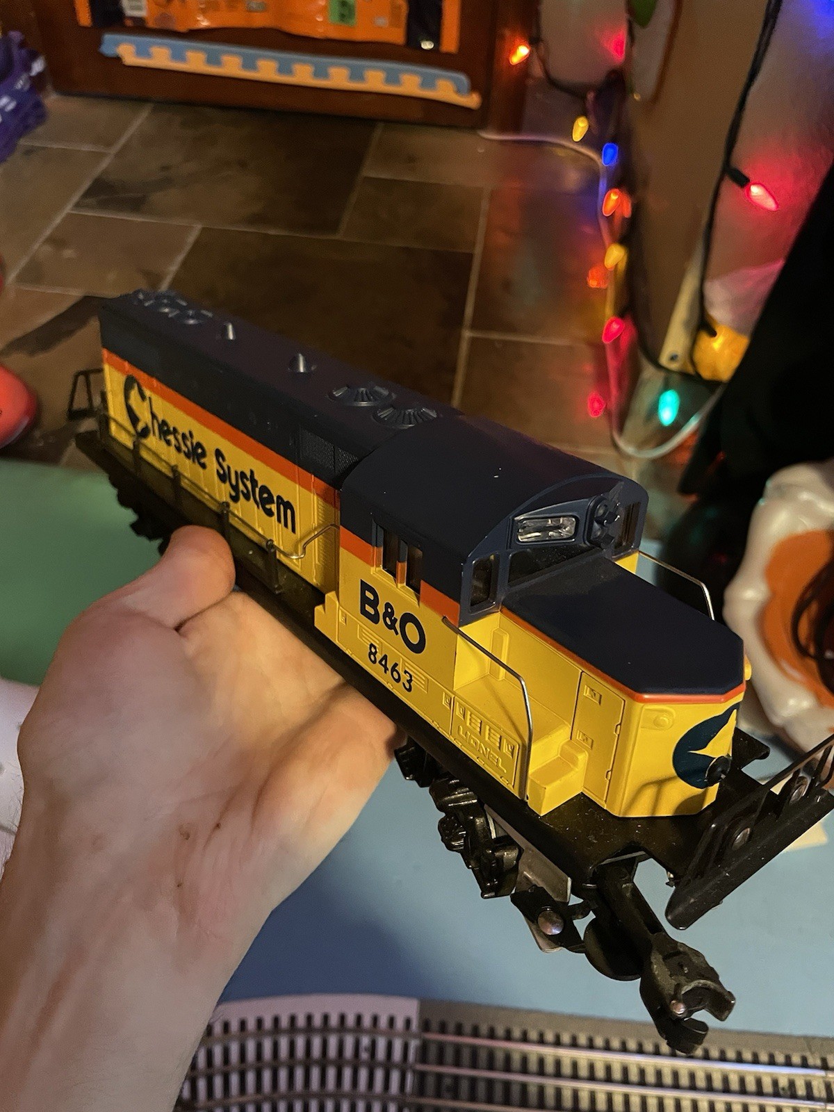 Lionel O Gauge 6-8463 Chessie System B&O GP-20 Diesel Locomotive EX Working