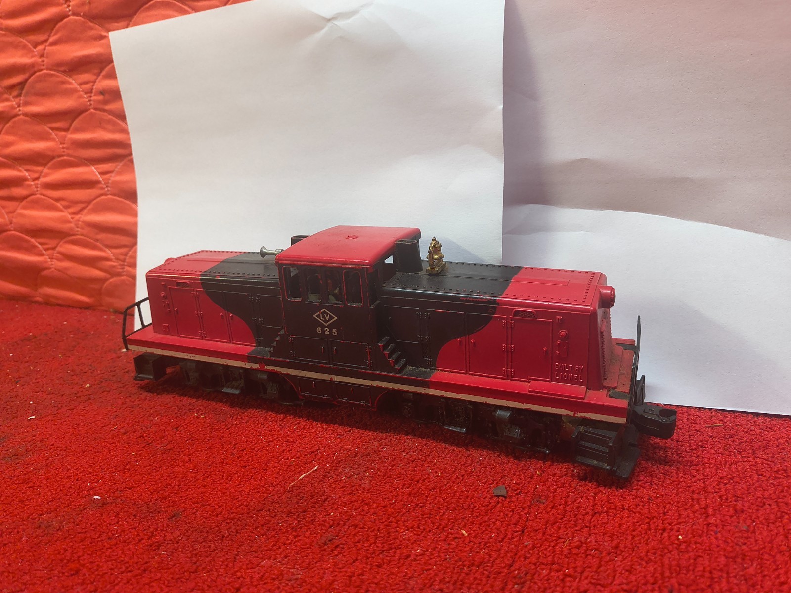 Used Lionel 625 Vintage Lehigh Valley Red & Black Diesel Switcher Good Cond