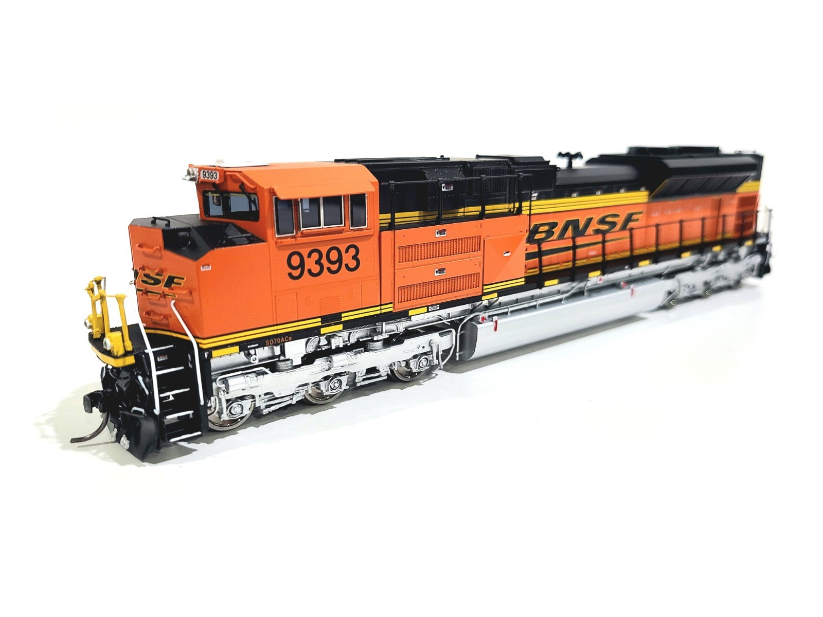 Division Point BNSF SD70ACe Burlington Northern SF #9393 HO Brass DP-2401.1 DCC