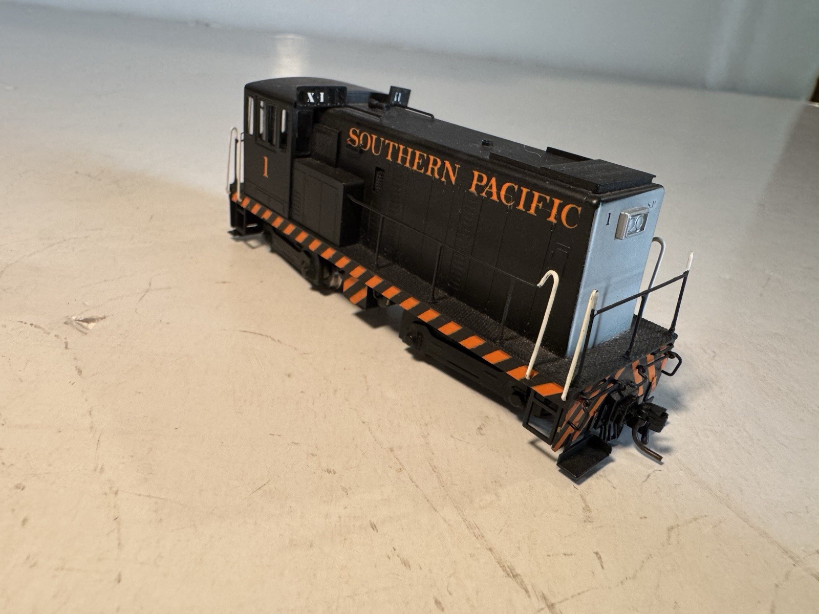 NWSL HOn3 Brass GE 50 Ton Diesel Switcher DF-700 Southern Pacific #1 RARE