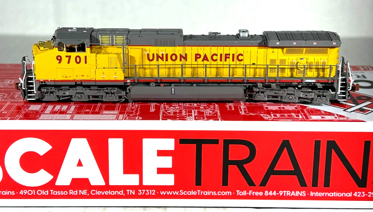 SCALETRAINS N SCALE GE C44-9W LOCOMOTIVE SOUND&DCC UNION PACIFIC SXT38721