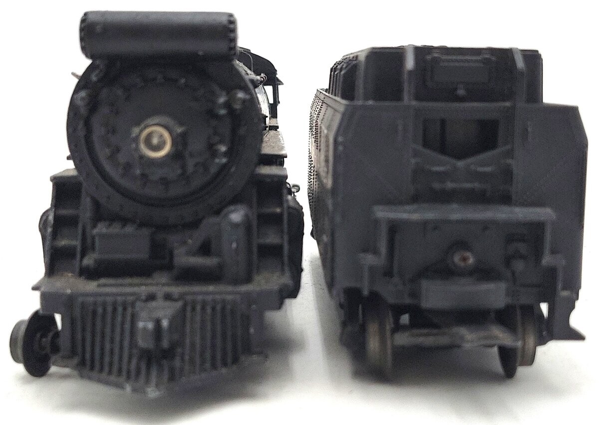 Lionel 2065 Vintage O 4-6-4 Hudson Steam Locomotive & 6026W Tender