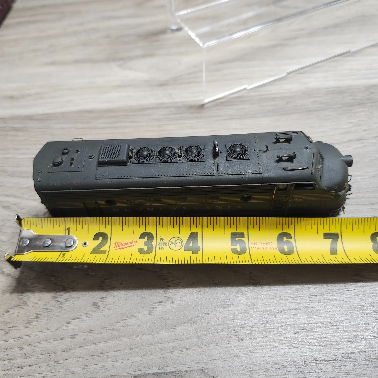 VINTAGE PENNSYLVANIA RAILROAD LOCOMOTIVE MODEL 9506 HO Scale