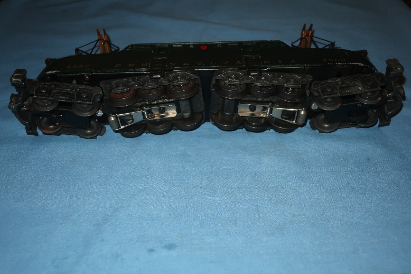Lionel #2360 Pennsylvania PRR GG1 Locomotive. Runs well