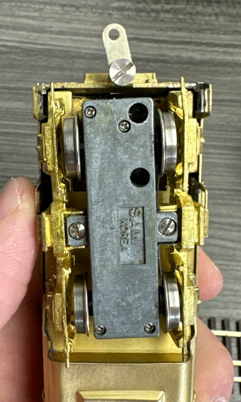 The Train Shop HO Brass E.M.D. FT A&B Diesel Locomotive Set – MINT & Unpainted!