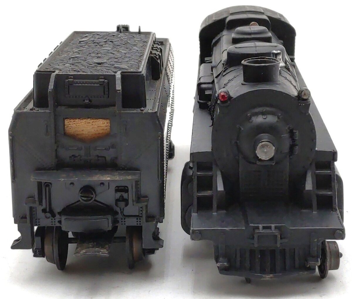 Lionel 6-8042 O Gauge Grand Trunk Western 2-4-2 Steam Locomotive & Tender