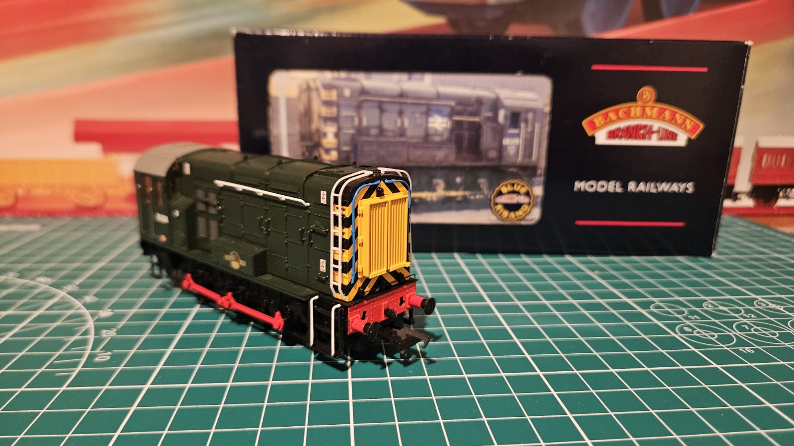 Bachmann 32-112 OO Scale Class 08 Diesel Shunter Green D3336 TESTED WORKS