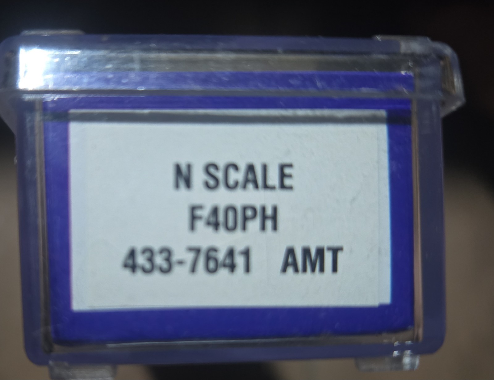N Scale Life-Like 433-7641 Amtrak F40PH Diesel Locomotive #381