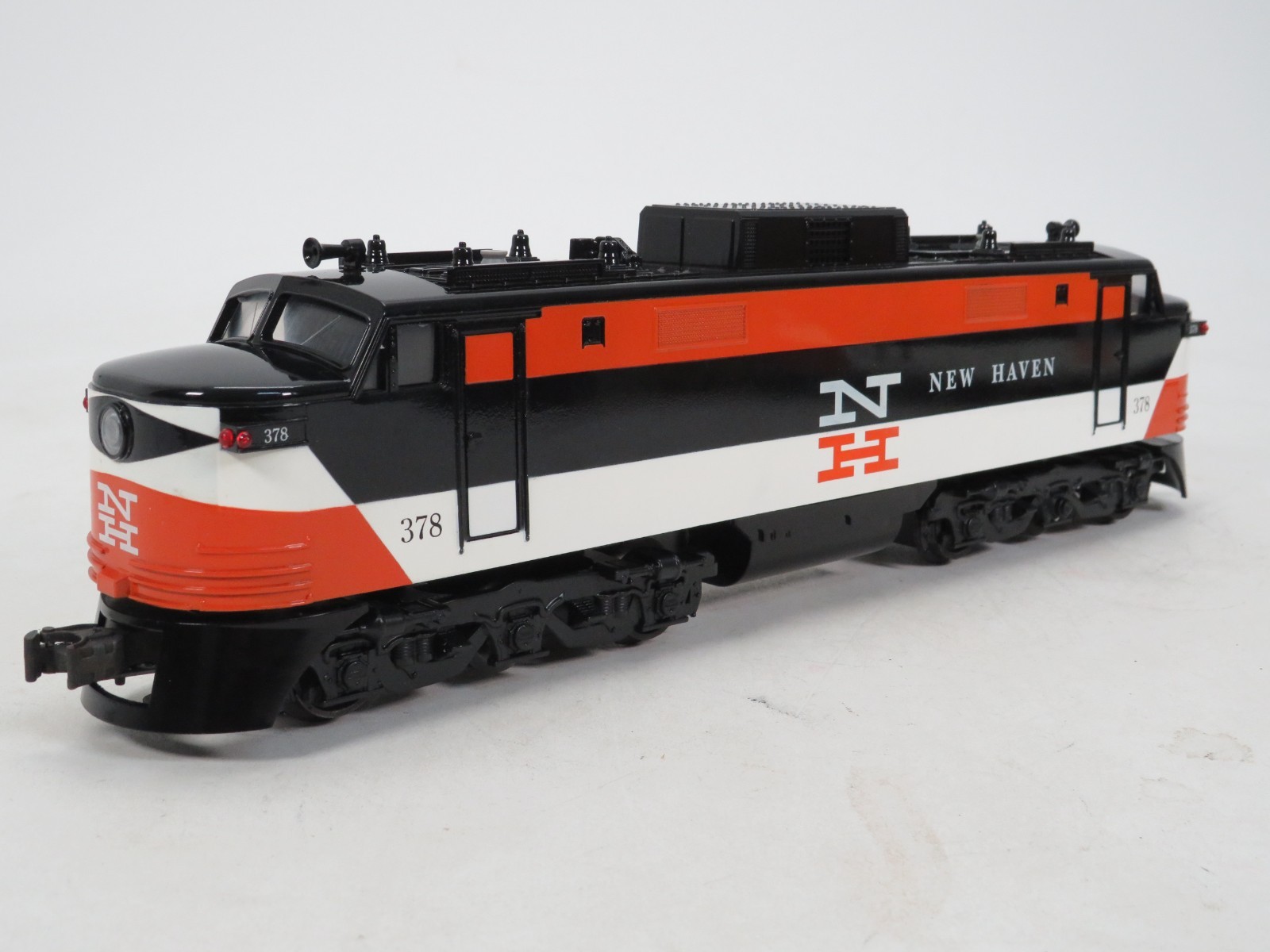Williams Electric Trains 372004 EP200H New Haven EP-5 Diesel Locomotive, O Gauge