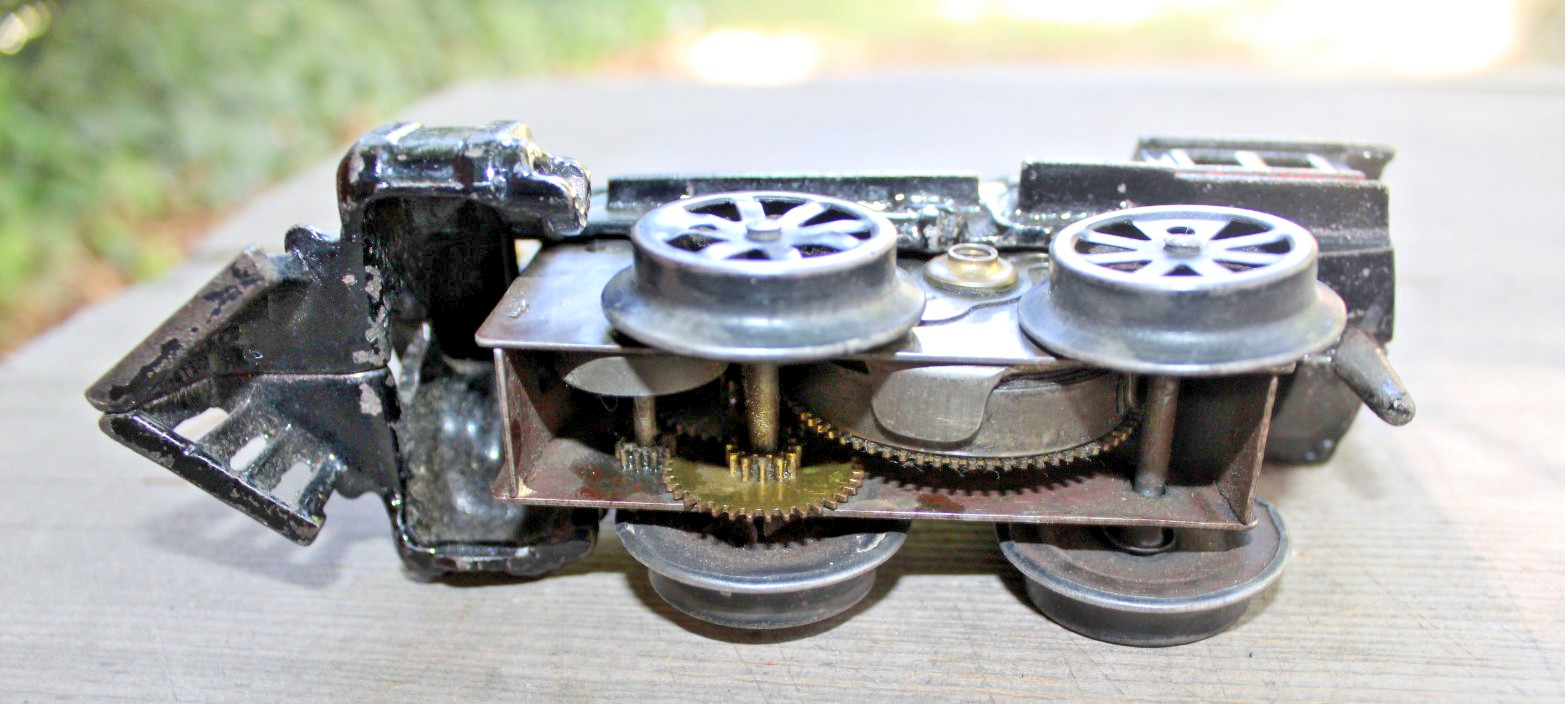 Hafner Overland Flyer Prewar O Gauge Cast Iron Windup Locomotive b2