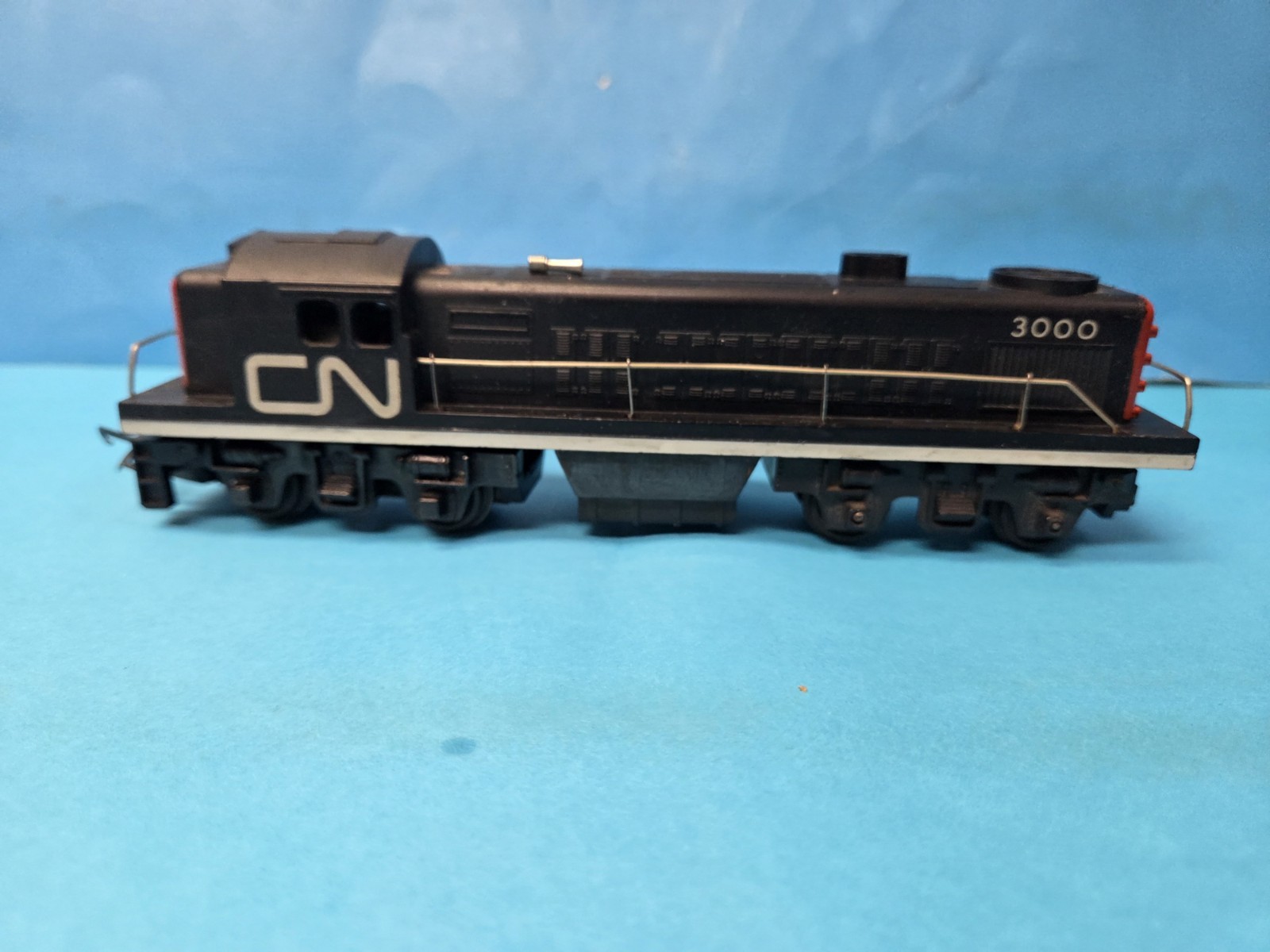 Vintage Tri-ang Canadian National Diesel Switcher Locomotive 3000 CN Black Red