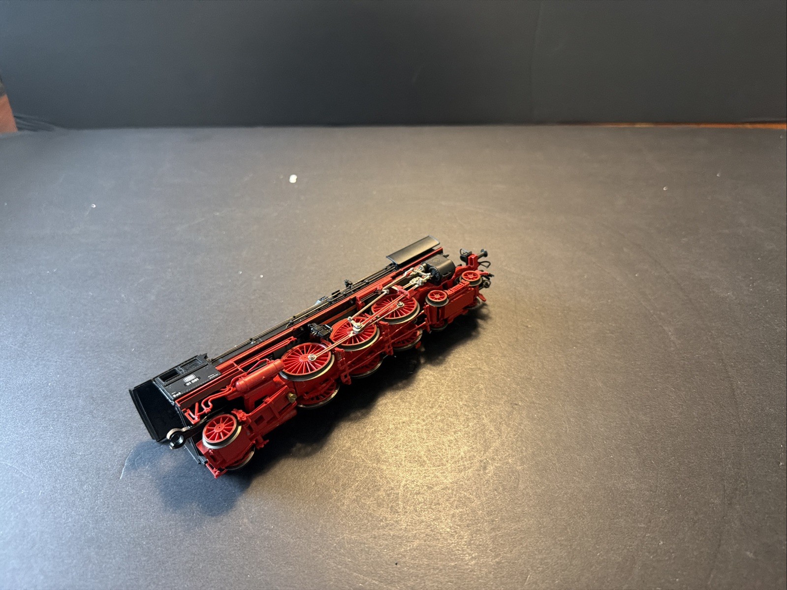 HO Scale Roco Museums Edition 43238 German DB Deutsche Bahn 4-6-2 Steam #01-150