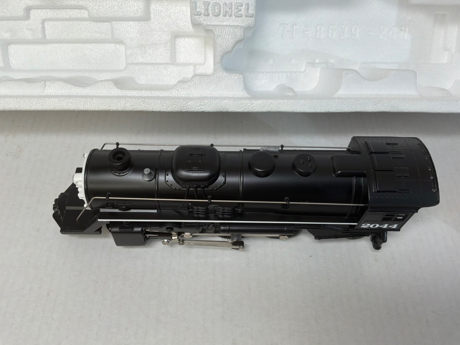 VINTAGE LIONEL 6-18653 BOSTON ALBANY 4-6-2 STEAM LOCOMOTIVE TENDER 2044 TCA C10