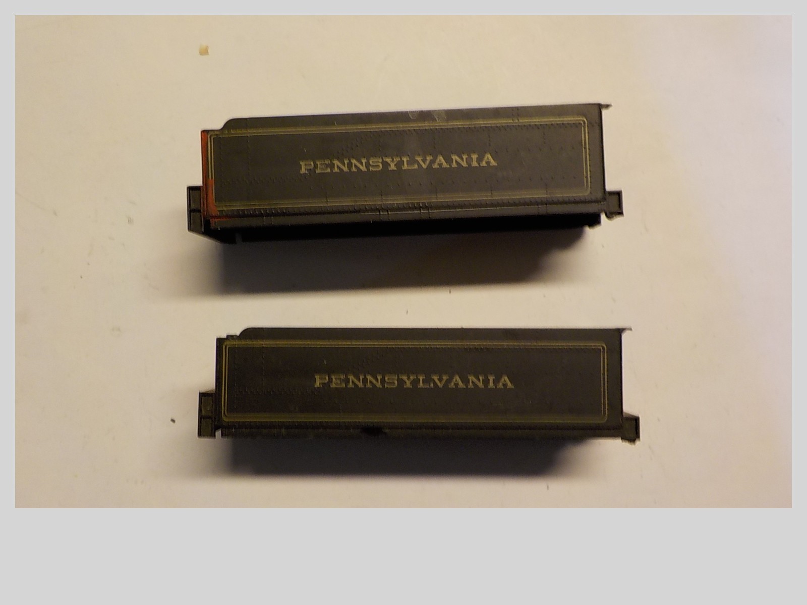 HO LOT OF 2 PENNSYLVANIA RR COAL TENDER SHELL BODYS #7L301