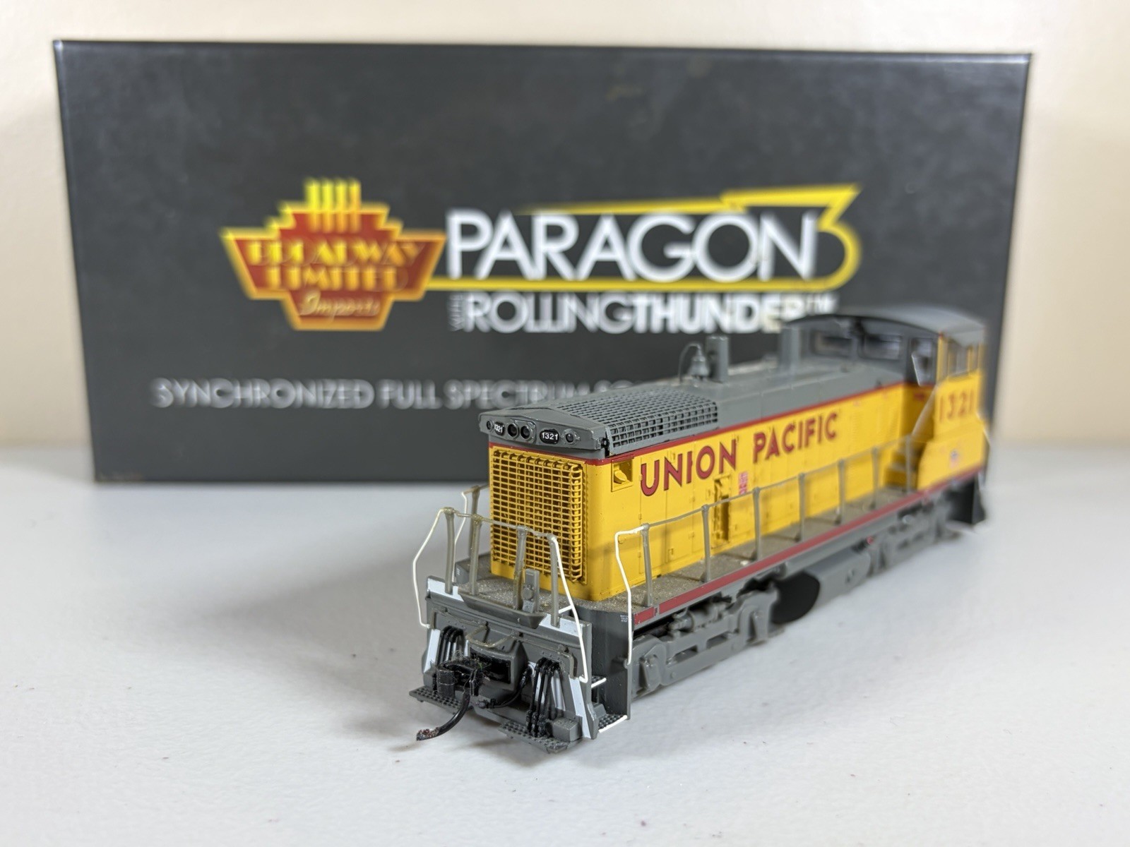 HO Broadway Limited DCC Sound Union Pacific SW1500 #1321