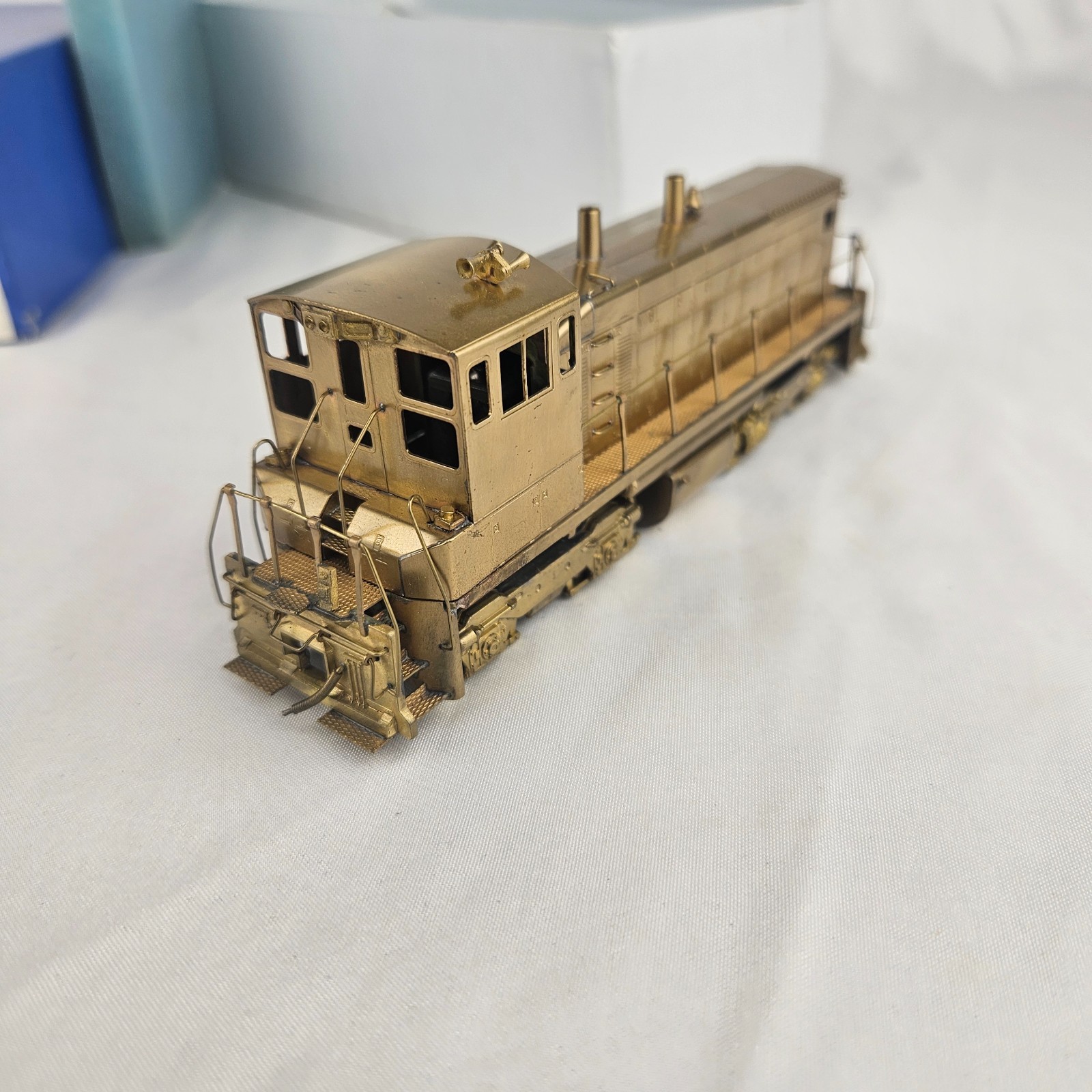 Alco E.M.D SW-1500 Brass HO Diesel Switcher Locomotive