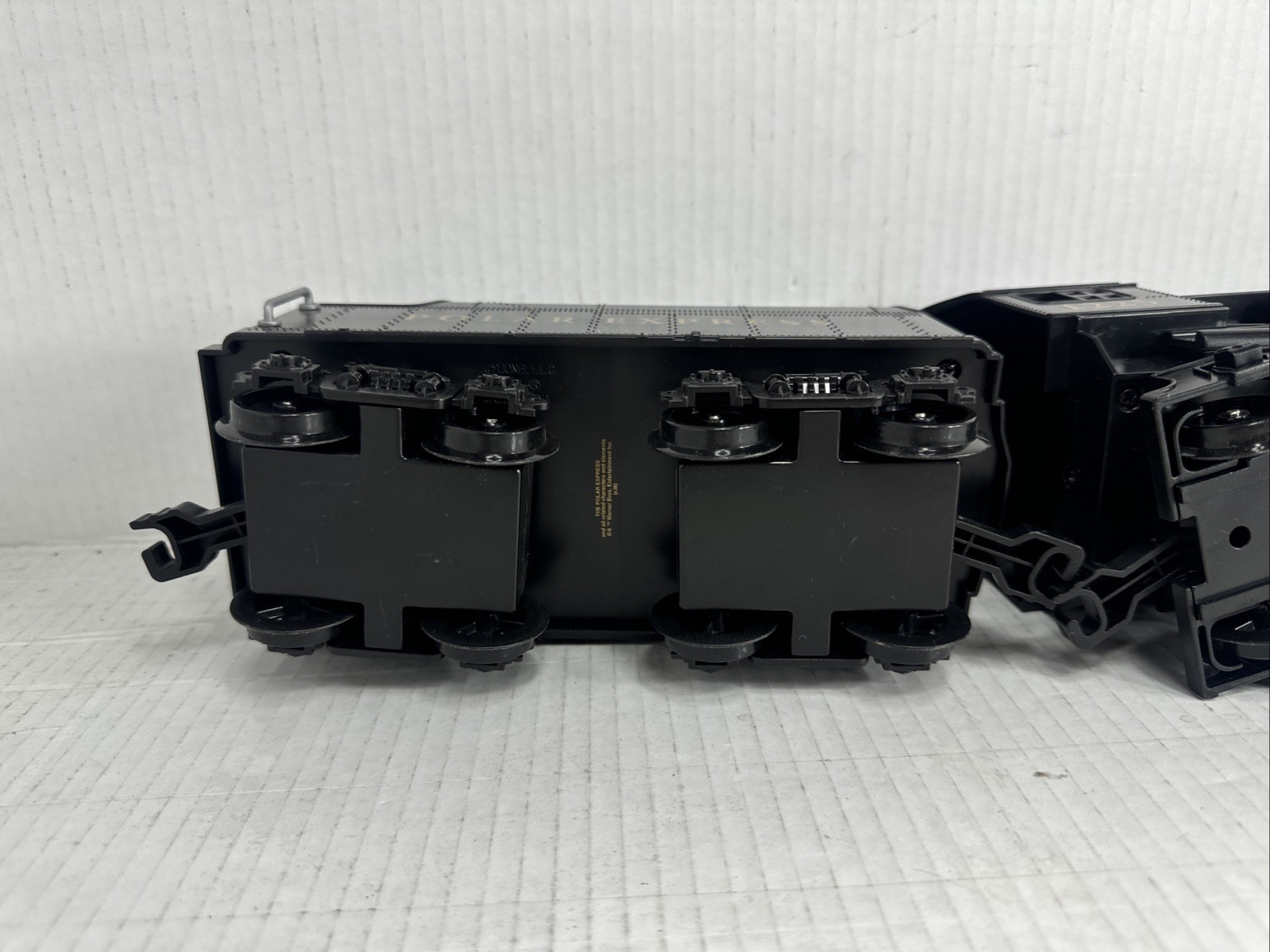 Lionel G Gauge 2-8-2 Battery Operated Steam Locomotive Polar Express #1225