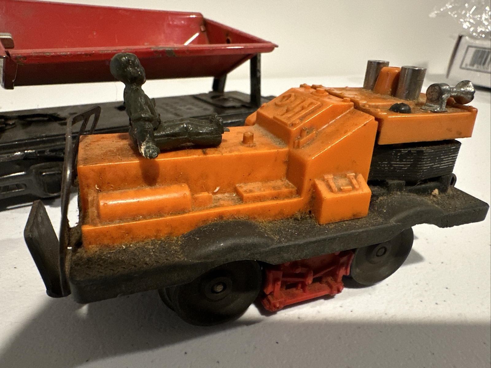 Vintage Post War O Gauge Lionel No 50 Gang Car and Dump Car 3659
