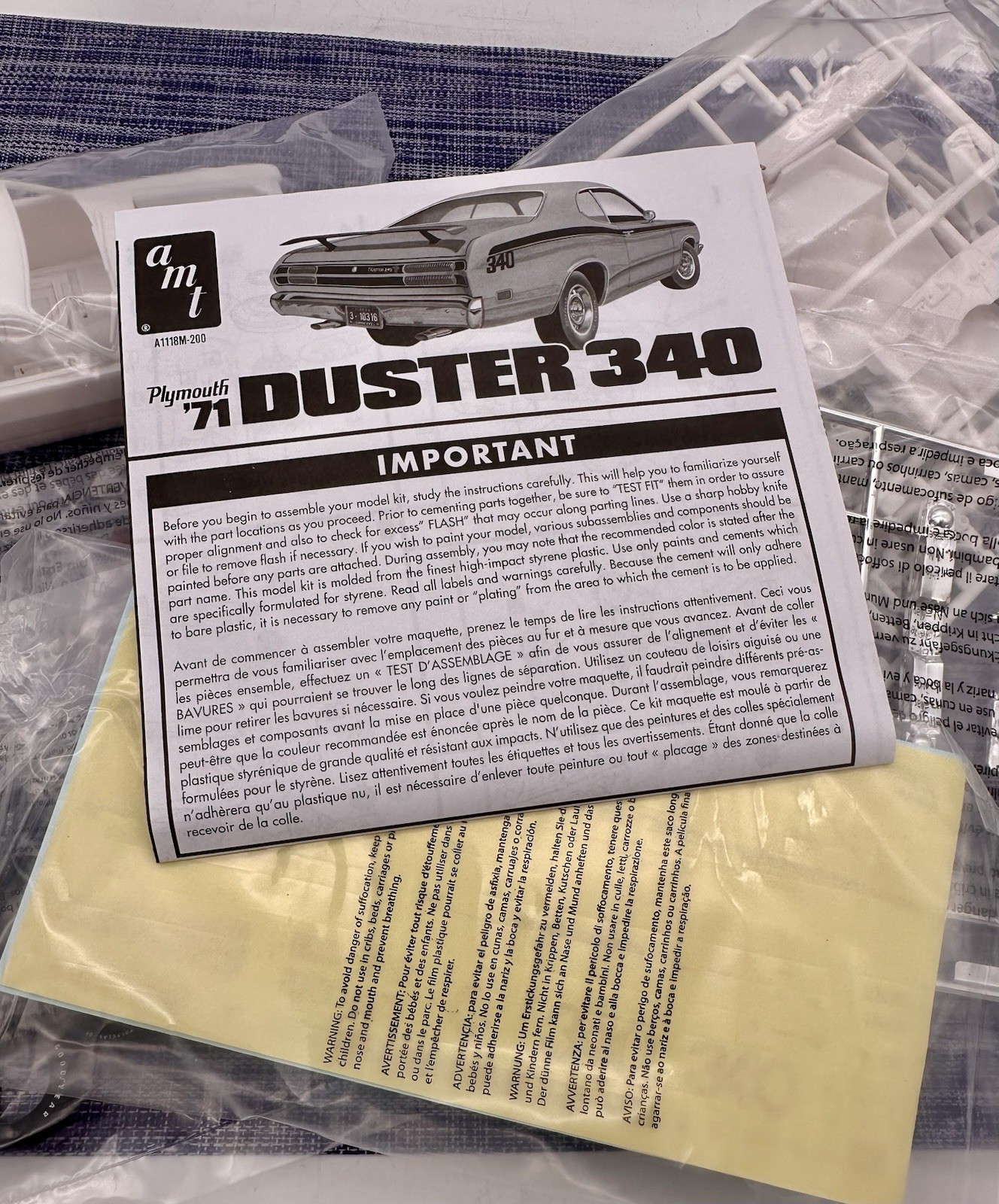 AMT 1/25 1971 Plymouth Duster 340 AMT1118 Plastics Car/Truck 1/24-1/25