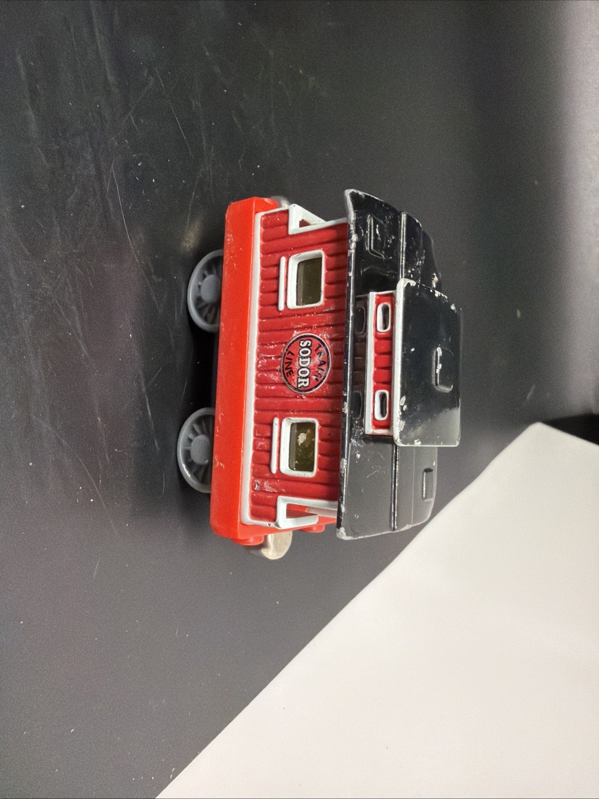 Thomas And Friends Diecast Sodor Train Line Caboose Magnetic