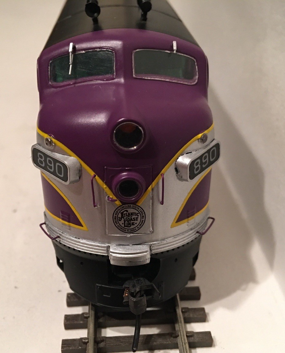 HO Intermountain Atlantic Coast Line EMD FP7 Diesel Locomotive ACL #890