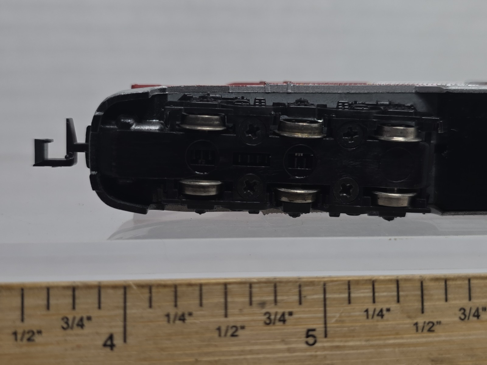 Con-Cor Japan N Scale Santa Fe PA-1 Diesel Locomotive ATSF Runs Well Read Desc.