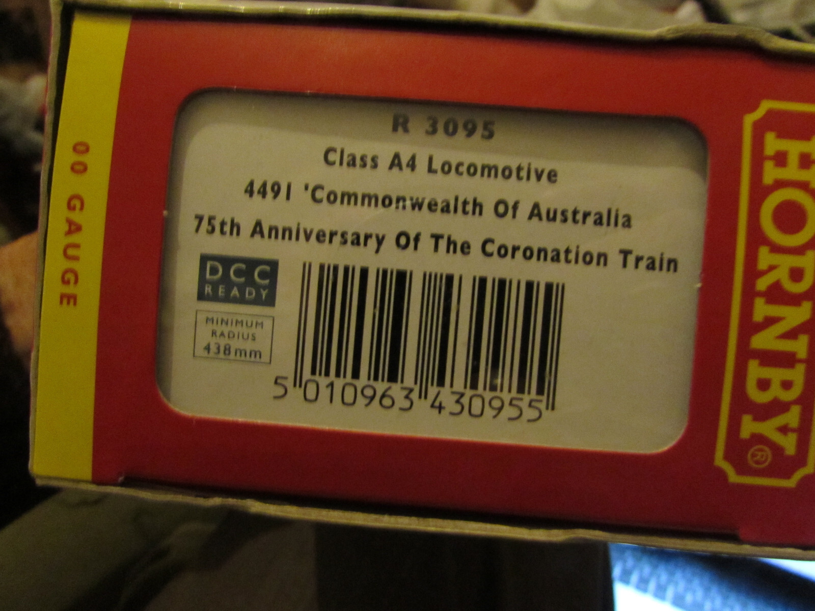 Hornby R3095 LNER A4 Commonwealth of Australia 75th Anniv L/Ed DCC READY MIB