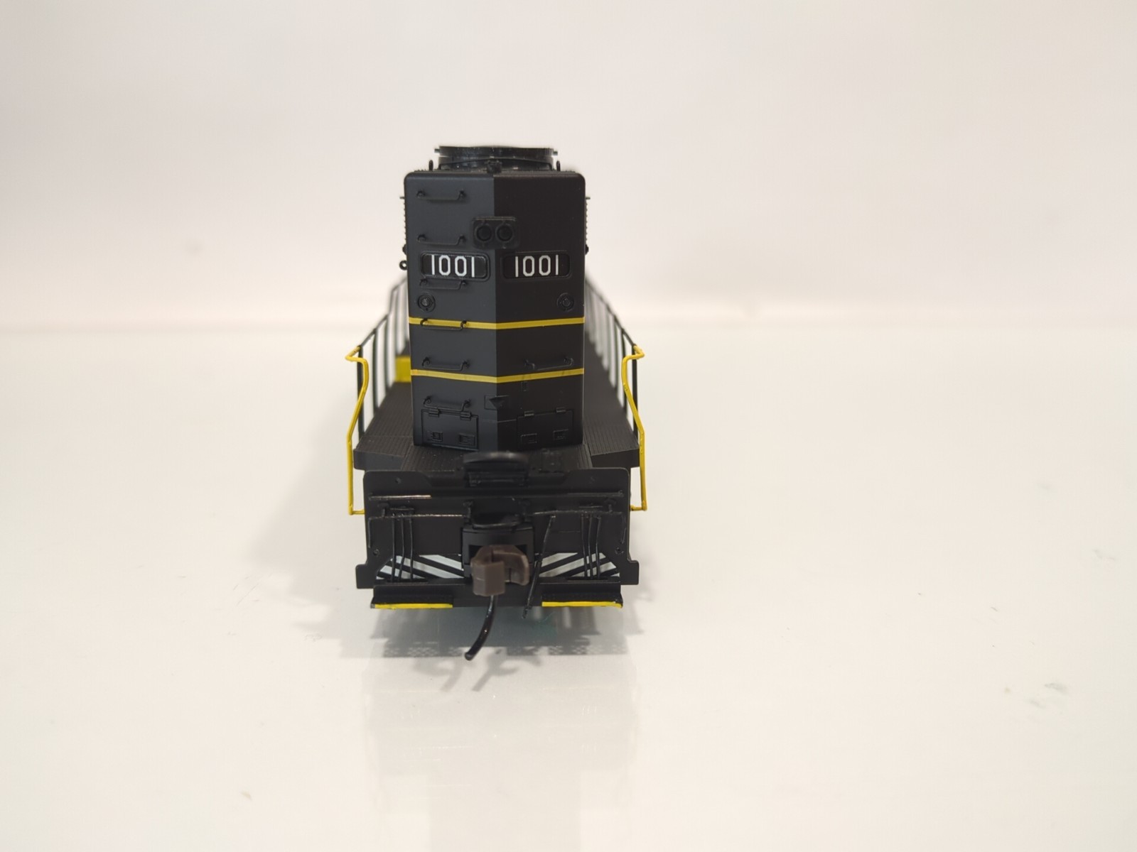 Atlas Master 9213 HO DCC Atlantic Coast Line EMD SD35 Diesel Locomotive ACL 1001