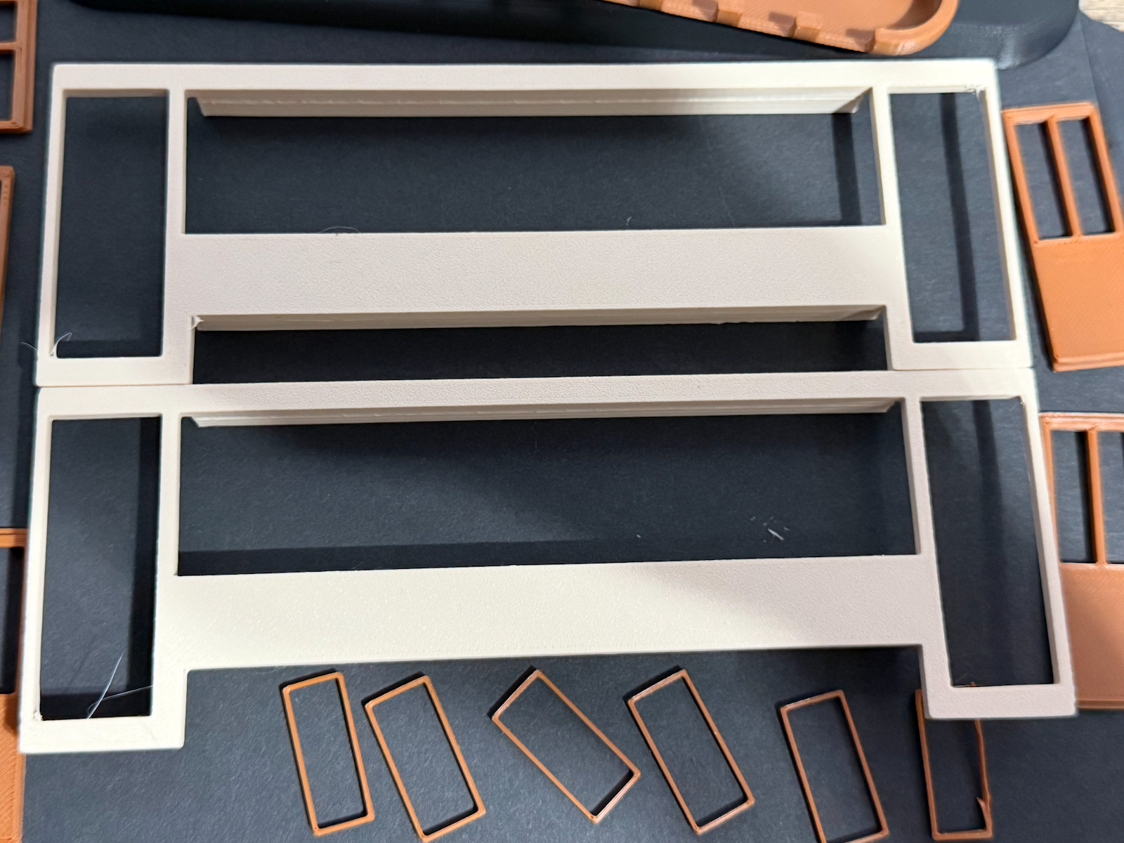 On30 Trolley Conversion Kit – Change an HO locomotive into an O Scale Trolley