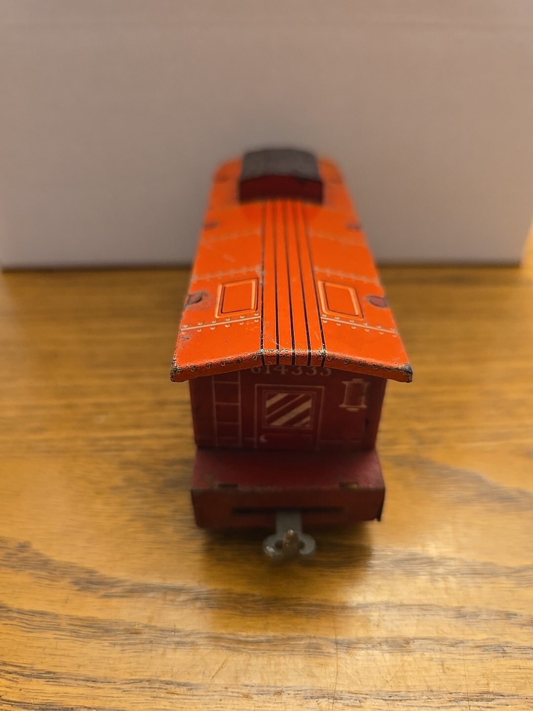 Hafner Trains Chicago & Northwestern 614333 O Gauge Metal Tin Caboose (157)