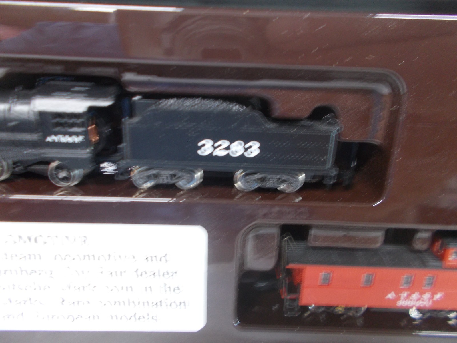 Z SCALE~MARKLIN # 88807B ~ A.T.S.F. 2-8-2 LOCOMOTIVE & TENDER & CABOOSE ~LOT A
