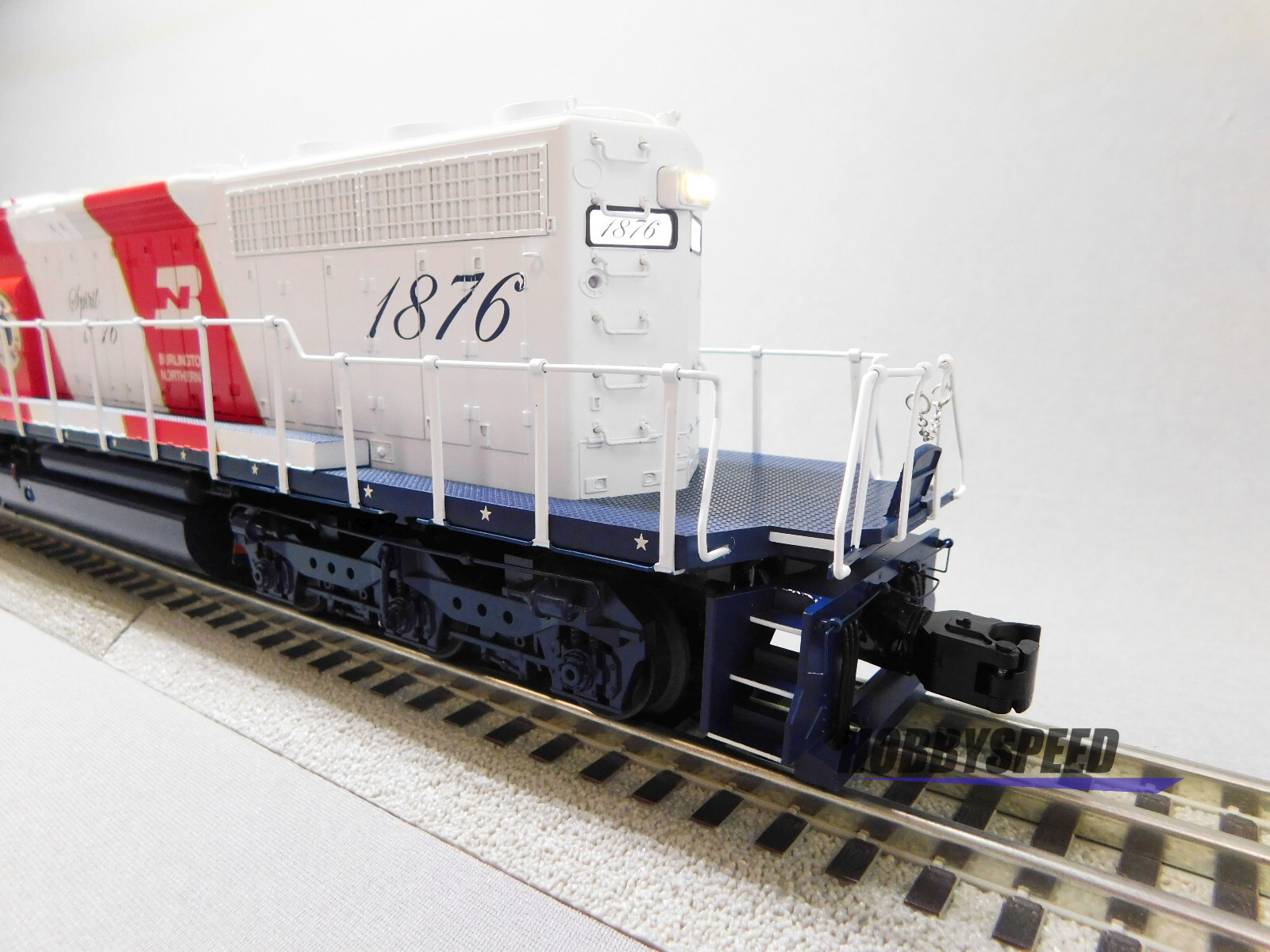 LIONEL BURLINGTON NORTHERN LEGACY SD40-2 DIESEL ENGINE #1876 O GAUGE 2233511 NEW