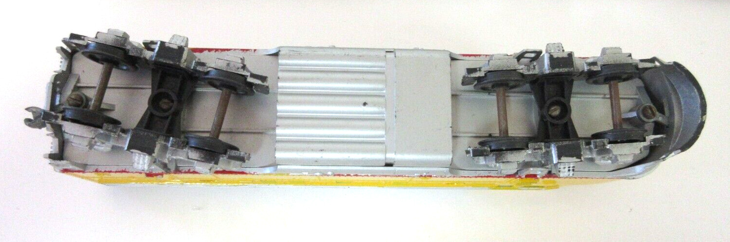 HO SCALE CUSTOM YELLOW DEISEL DUMMY
