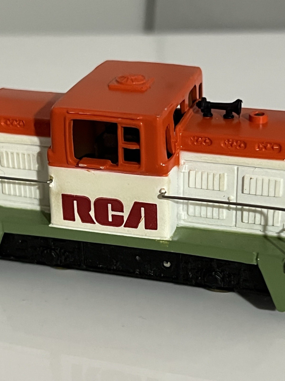 TYCO Mantua CR4 Critter RCA Switcher Engine 1980’s Lighted HO