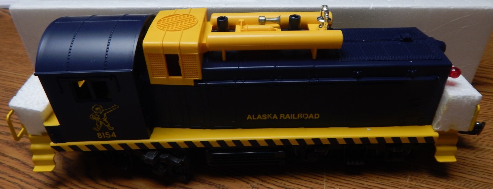 LIONEL 6-8154 ALASKA SW-1 DIESEL LOCOMOTIVE NEW IN BOX O SCALE NICE LQQK