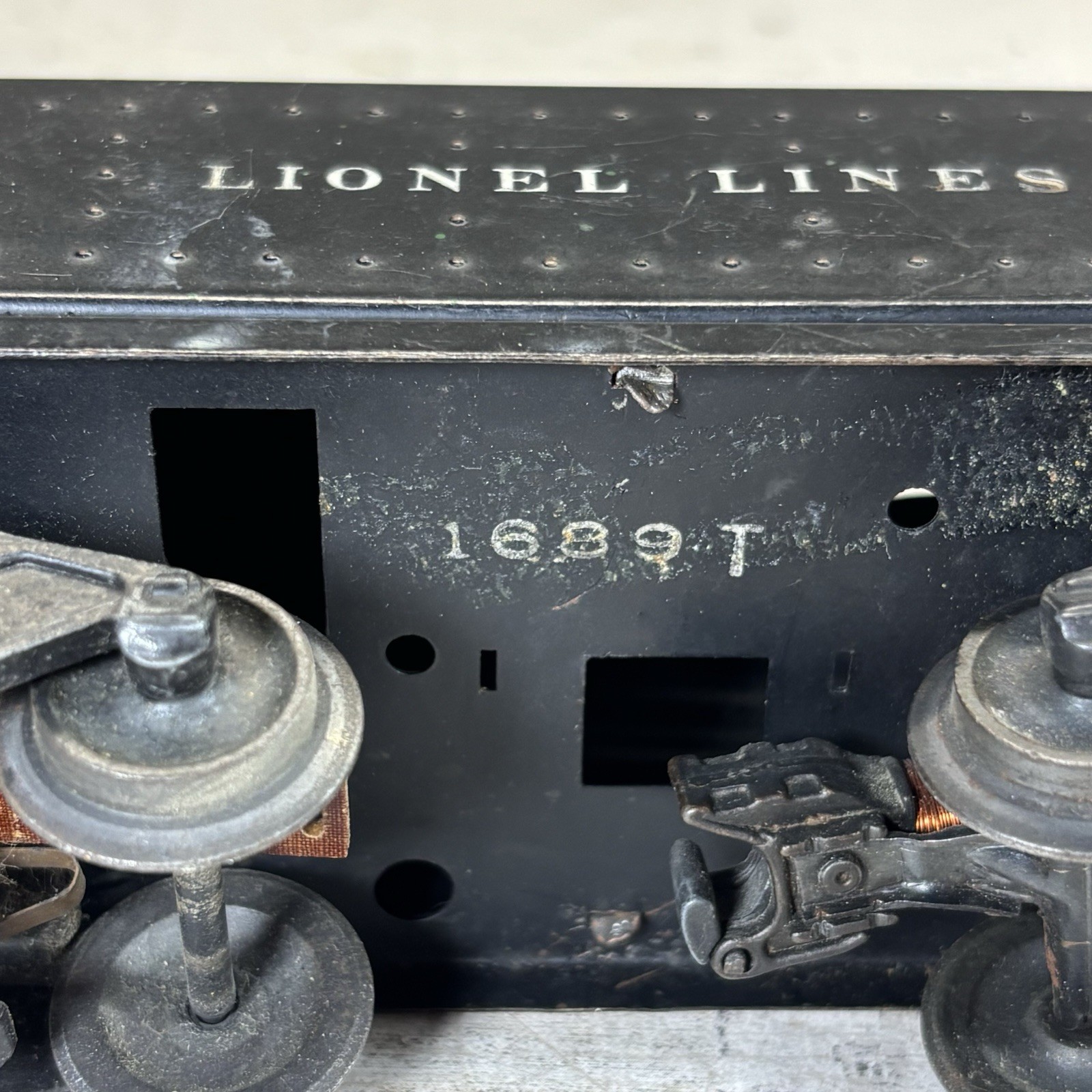 Lionel Postwar 1684 Steam Locomotive w/ 1689T Tender O27 O Gauge 3-Rail