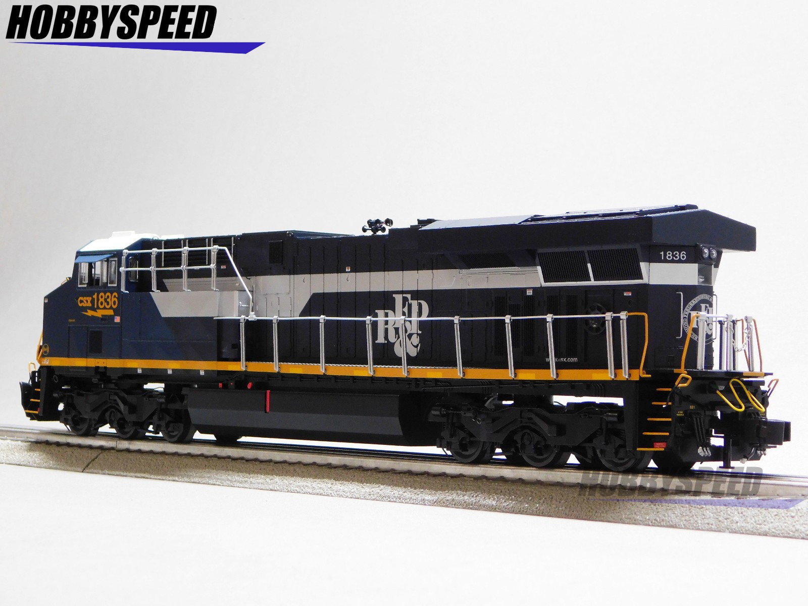 LIONEL BTO CSX RFP NON-POWERED ES44 #1836 DIESEL ENGINE O GAUGE 2533579 NEW