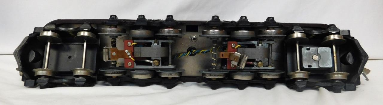 HTF John Daniels GG-1 4935 w/sound Standard Gauge engine Runs Tuscan 2motors JAD